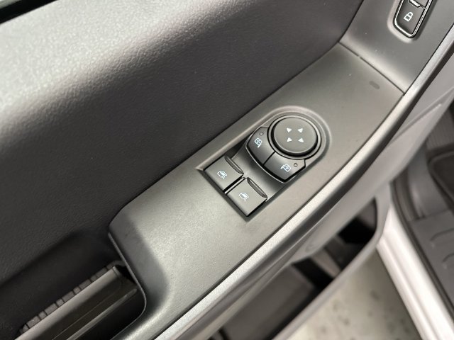 New 2027 Oxford White Ford F-350® XL image 17