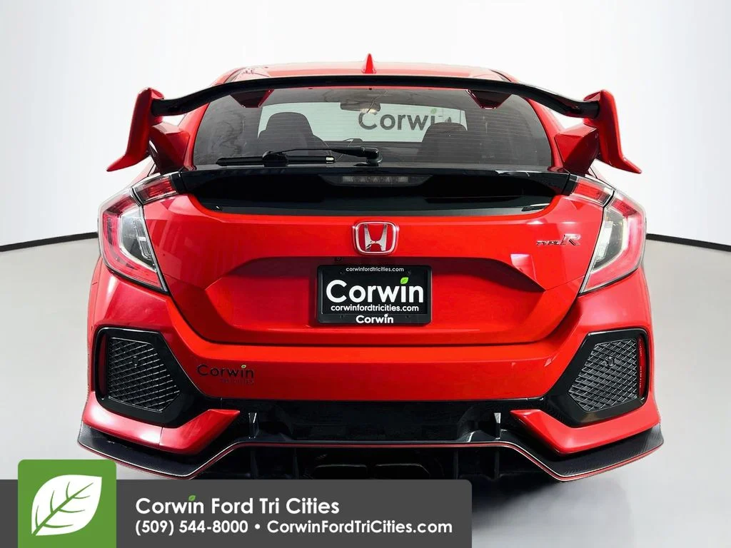 Used 2019 Rallye Red Honda Touring image 13