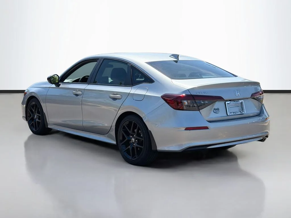 Certified Used 2025 Solar Silver Metallic Honda Sport image 8