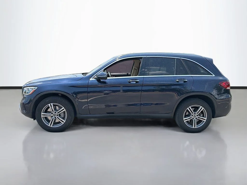 Used 2022  Mercedes-Benz GLC 300 image 9