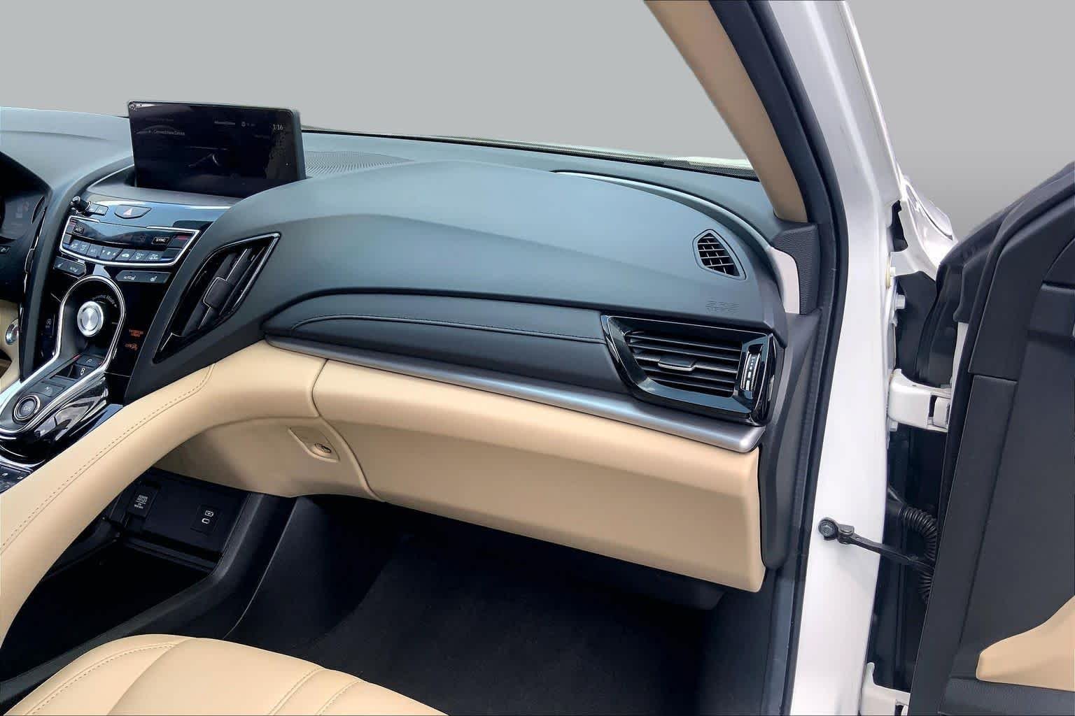 Used 2024 Platinum White Pearl Acura  image 19