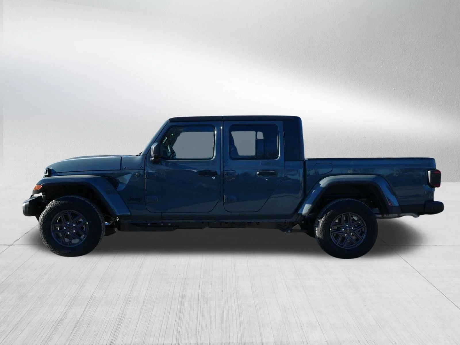 New 2026 Anvil Clear-Coat Exterior Paint Jeep Sport S image 4