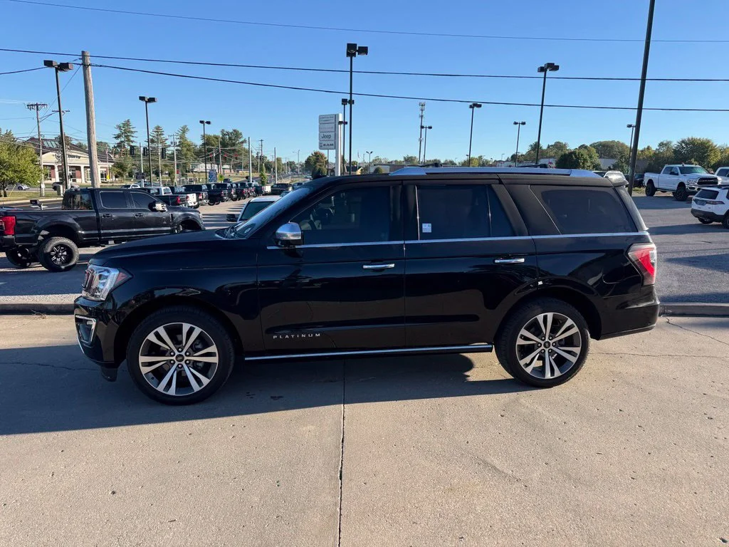 Used 2021 Black Ford Platinum image 9
