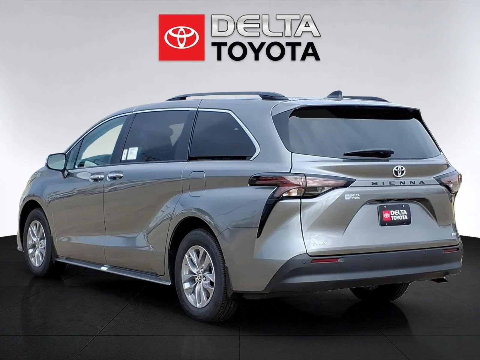 New 2026 Heavy Metal Toyota XLE image 3