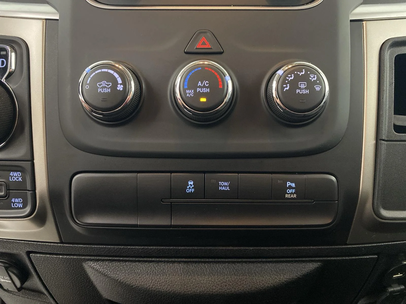 Used 2019 Blue Streak Pearlcoat Ram Warlock image 25