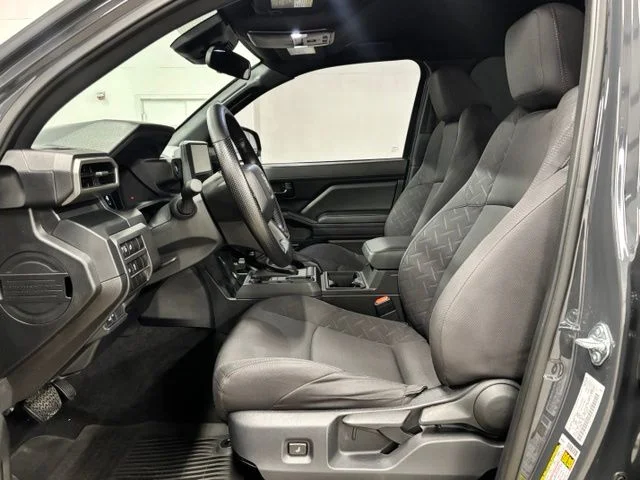 Used 2026  Toyota SR image 17