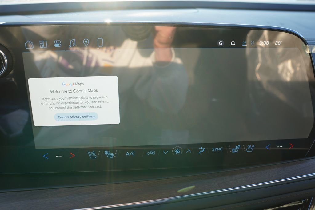 2026 Chevrolet Suburban High Country - Photo 16