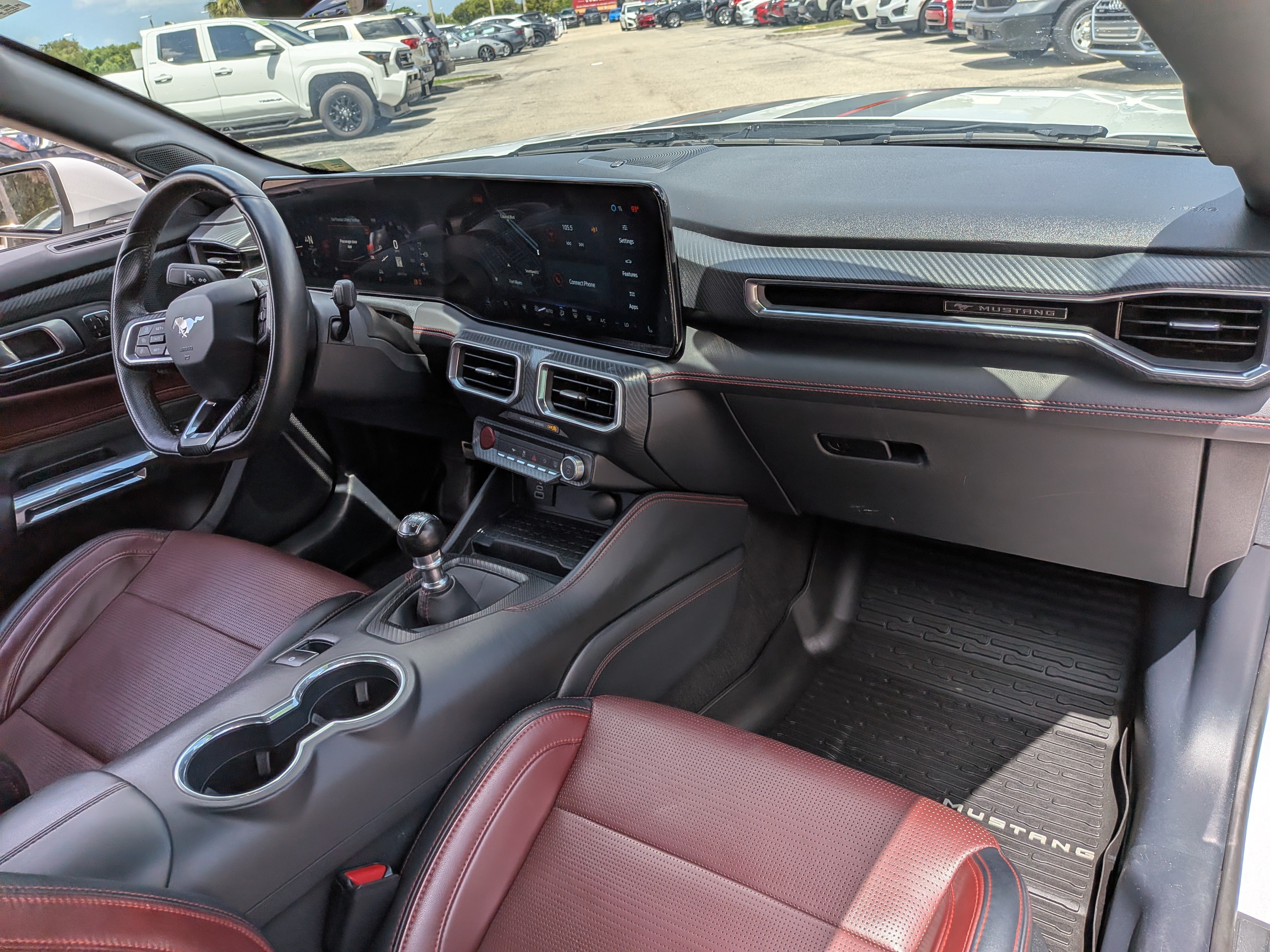Used 2024 Oxford White Ford GT Premium image 14