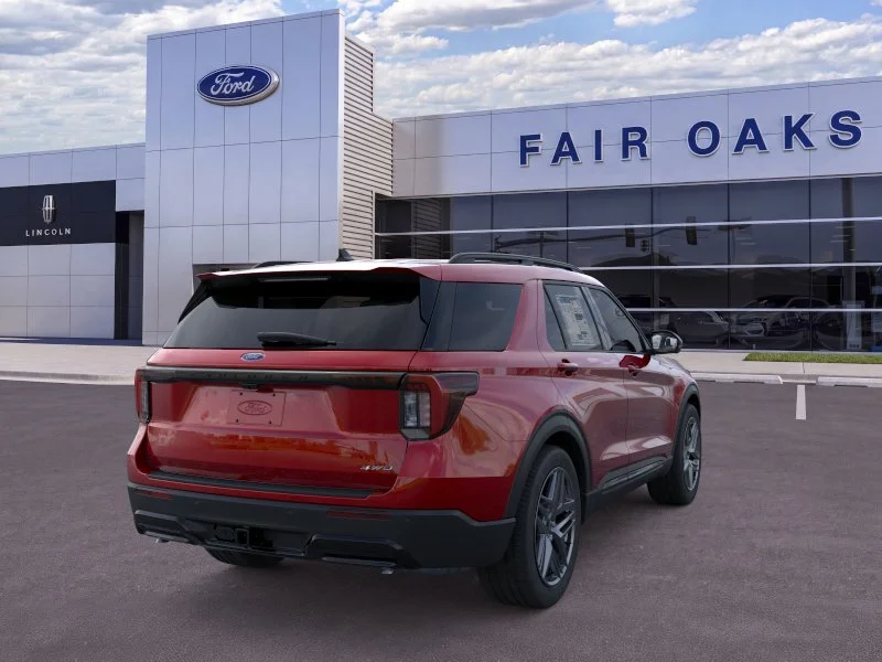 New 2026 Rapid Red Metallic Tinted Clearcoat Ford ST-Line image 8