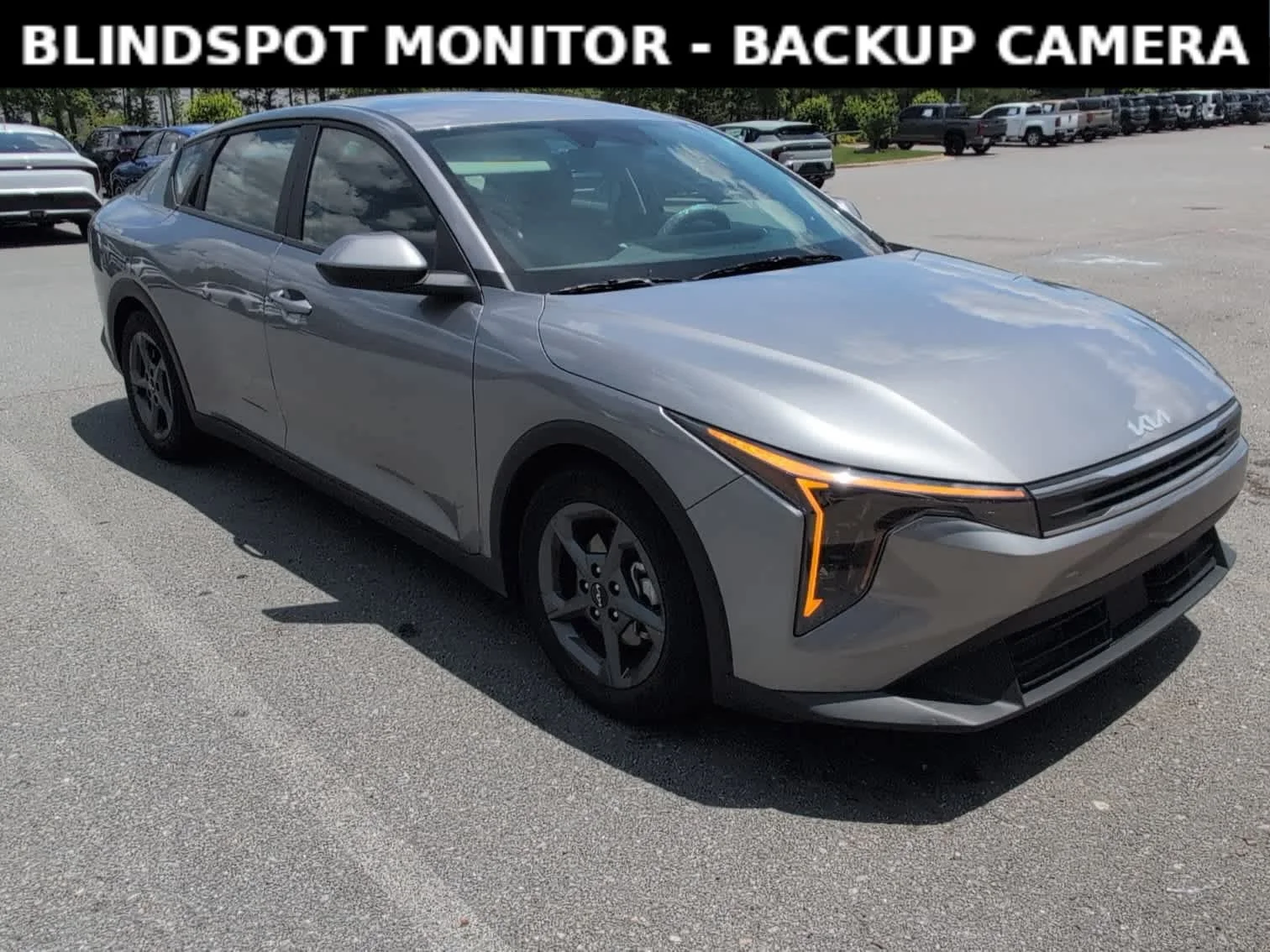 Used 2025 Steel Gray Kia LXS image 3