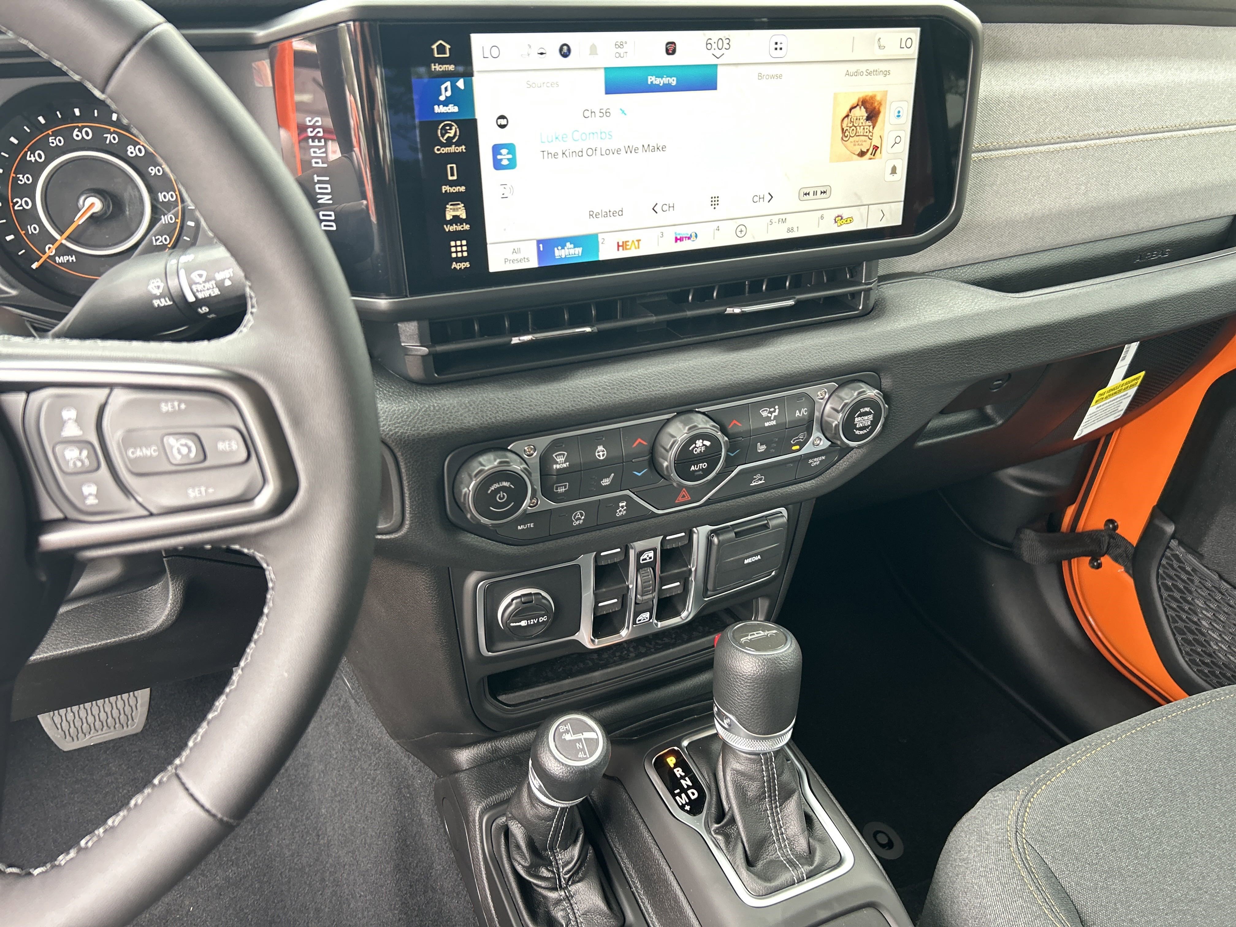 2025 Jeep Gladiator Sport S - Photo 24