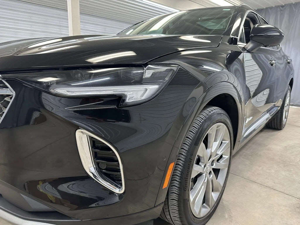 Used 2023 Ebony Twilight Metallic Buick Avenir image 40