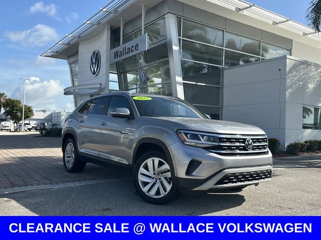 Used 2022 Silver Volkswagen 3.6L V6 SE w/Technology image 1