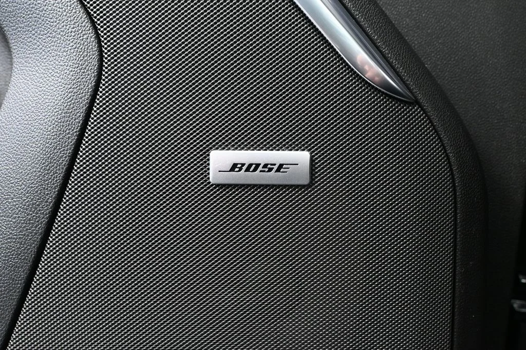 2023 GMC Yukon Denali - Photo 25