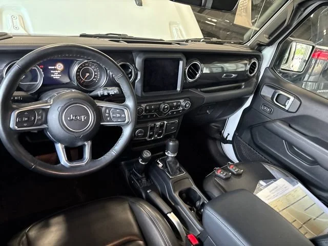 Used 2022 Bright White Clearcoat Jeep Unlimited Sahara Altitude image 13
