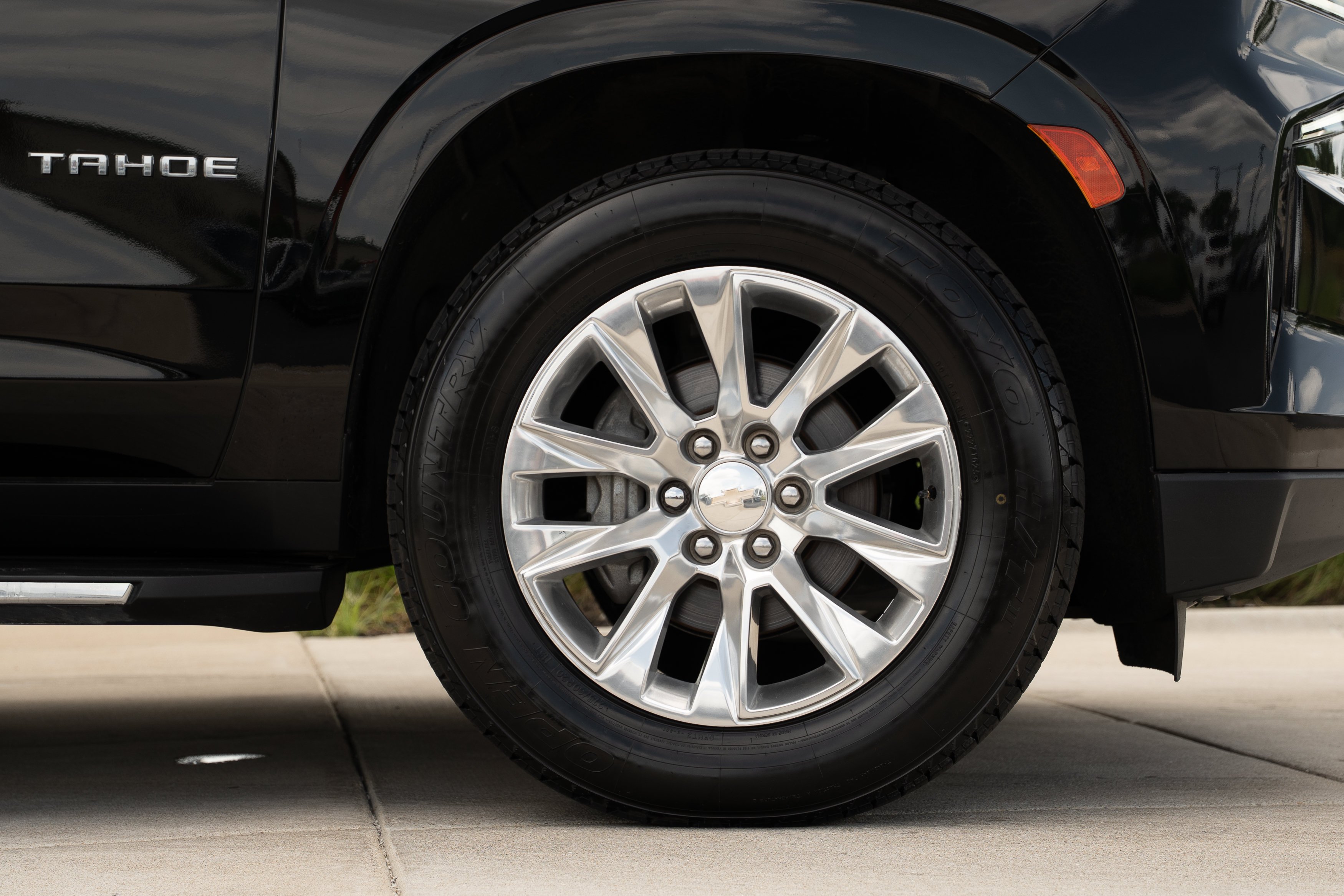 Used 2021 Black Chevrolet Premier image 31