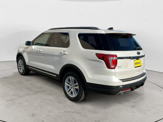 Used 2018 White Ford XLT image 7