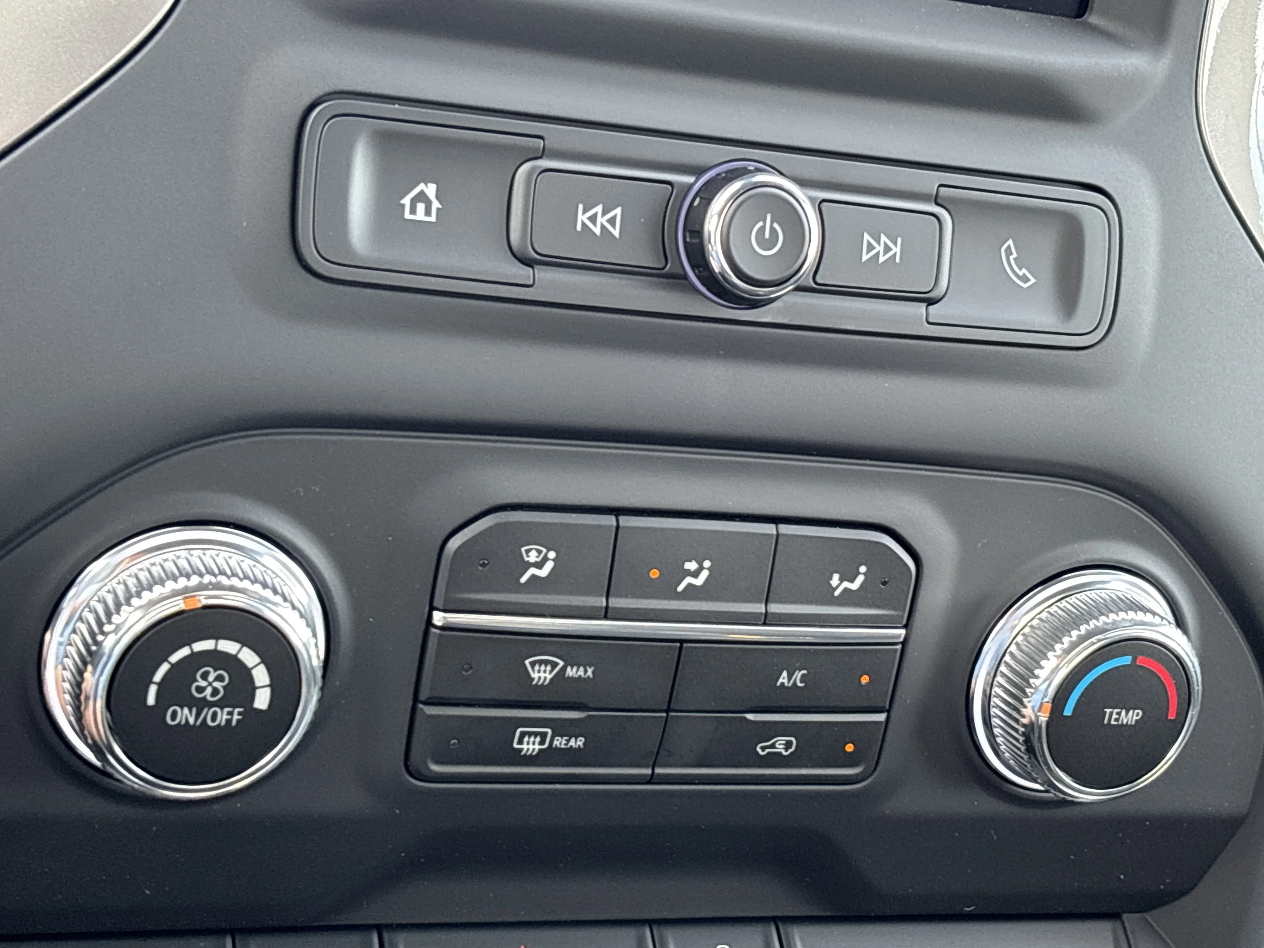 2026 GMC Sierra 3500HD Pro - Photo 25