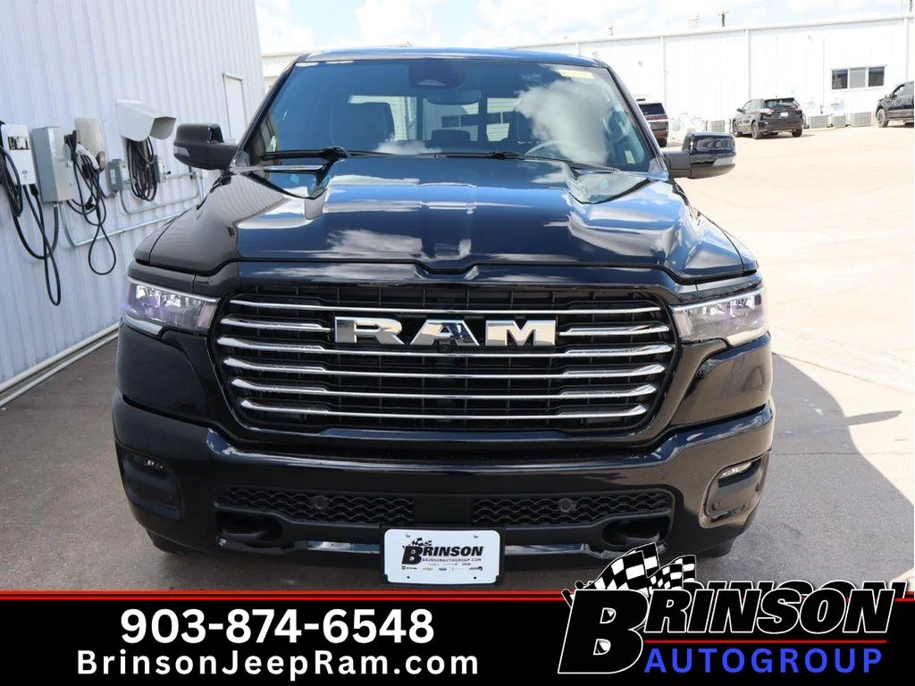 New 2026 Diamond Black Crystal Pearl-Coat Exterior Paint RAM Laramie image 2