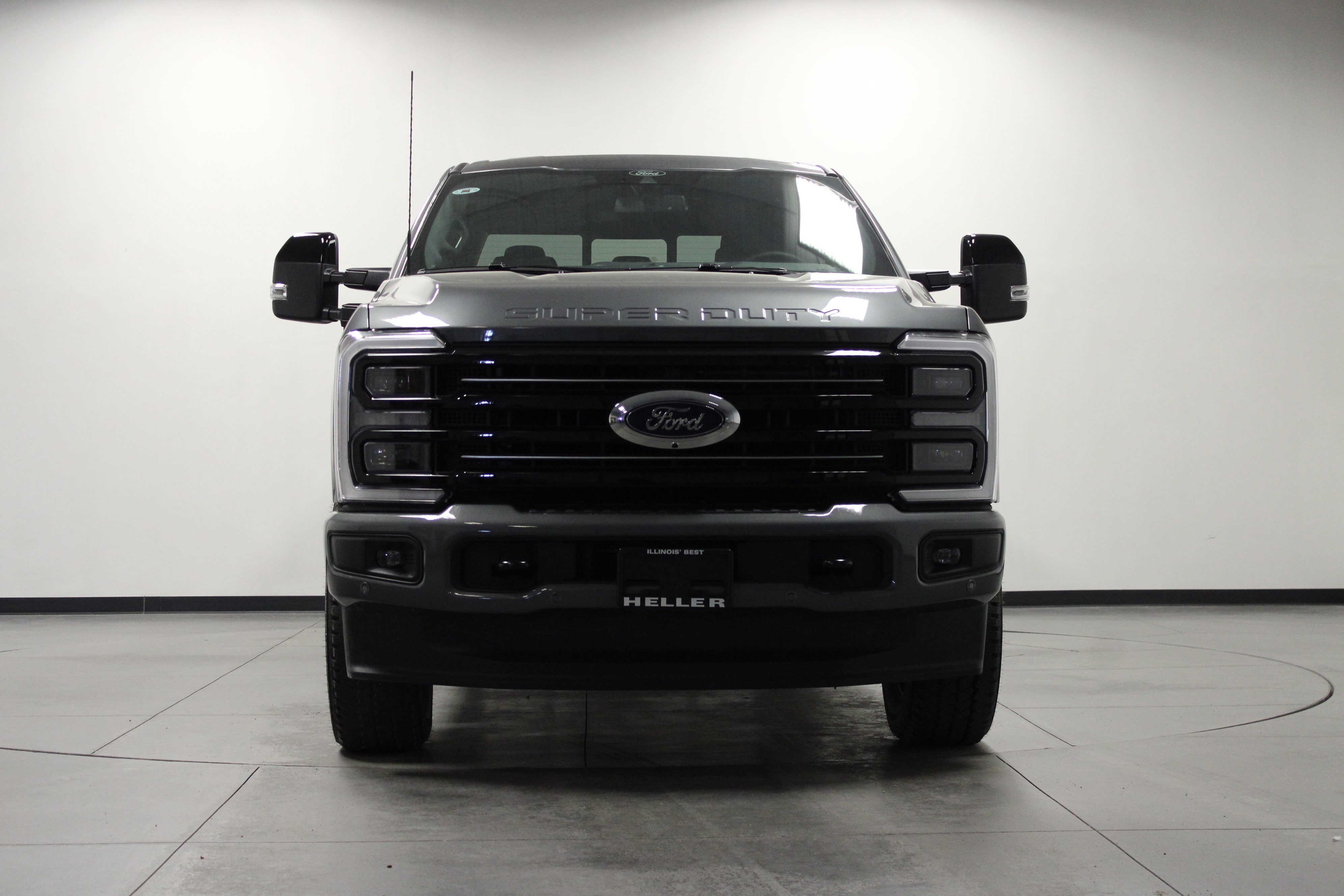 New 2026 Carbonized Gray Metallic Ford Platinum image 9