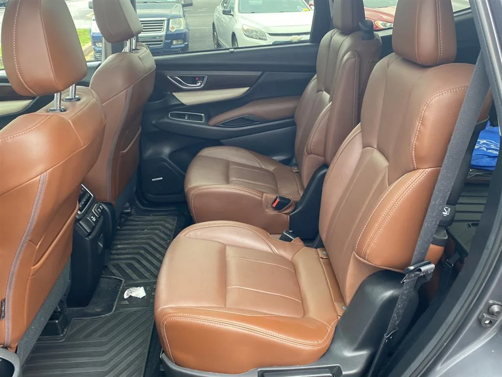 Used 2020 Magnetite Gray Metallic Subaru Touring image 4