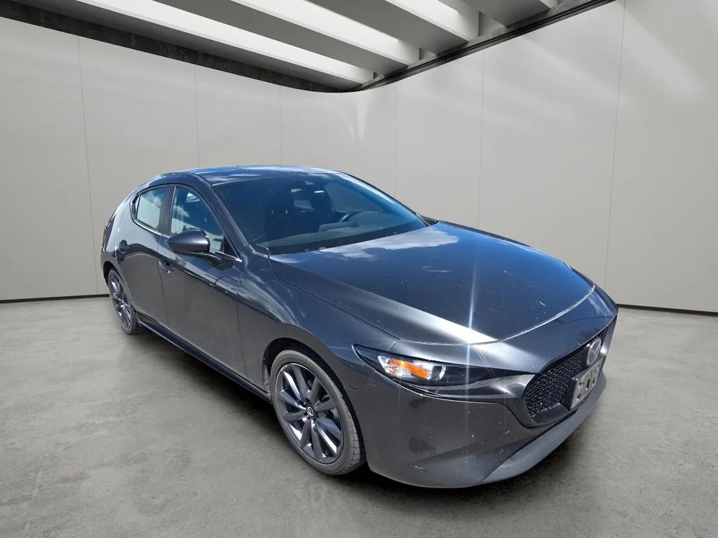 Used 2021 Machine Gray Metallic Mazda Select image 13