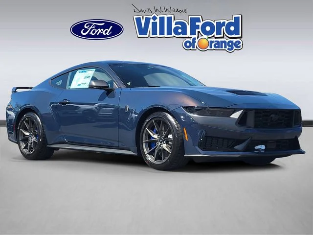 2026 Ford Mustang Dark Horse's photo