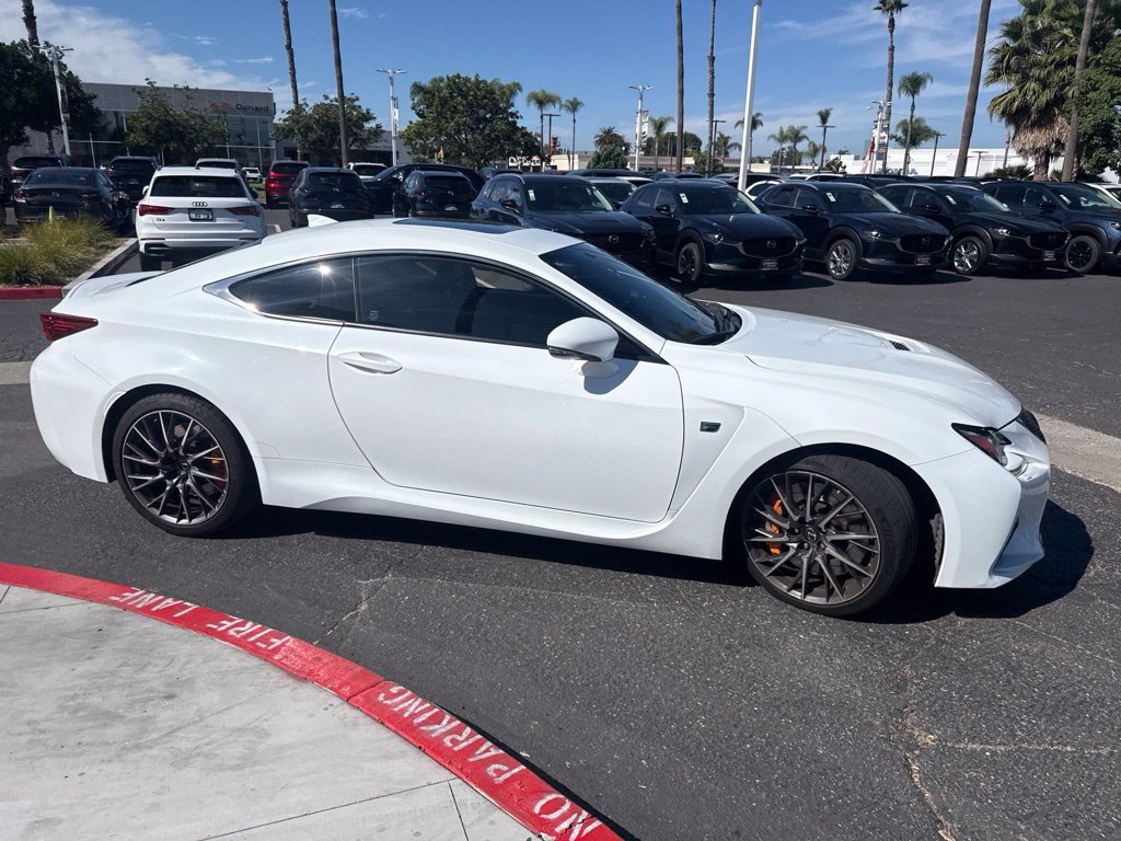 Used 2017 White Lexus F image 29
