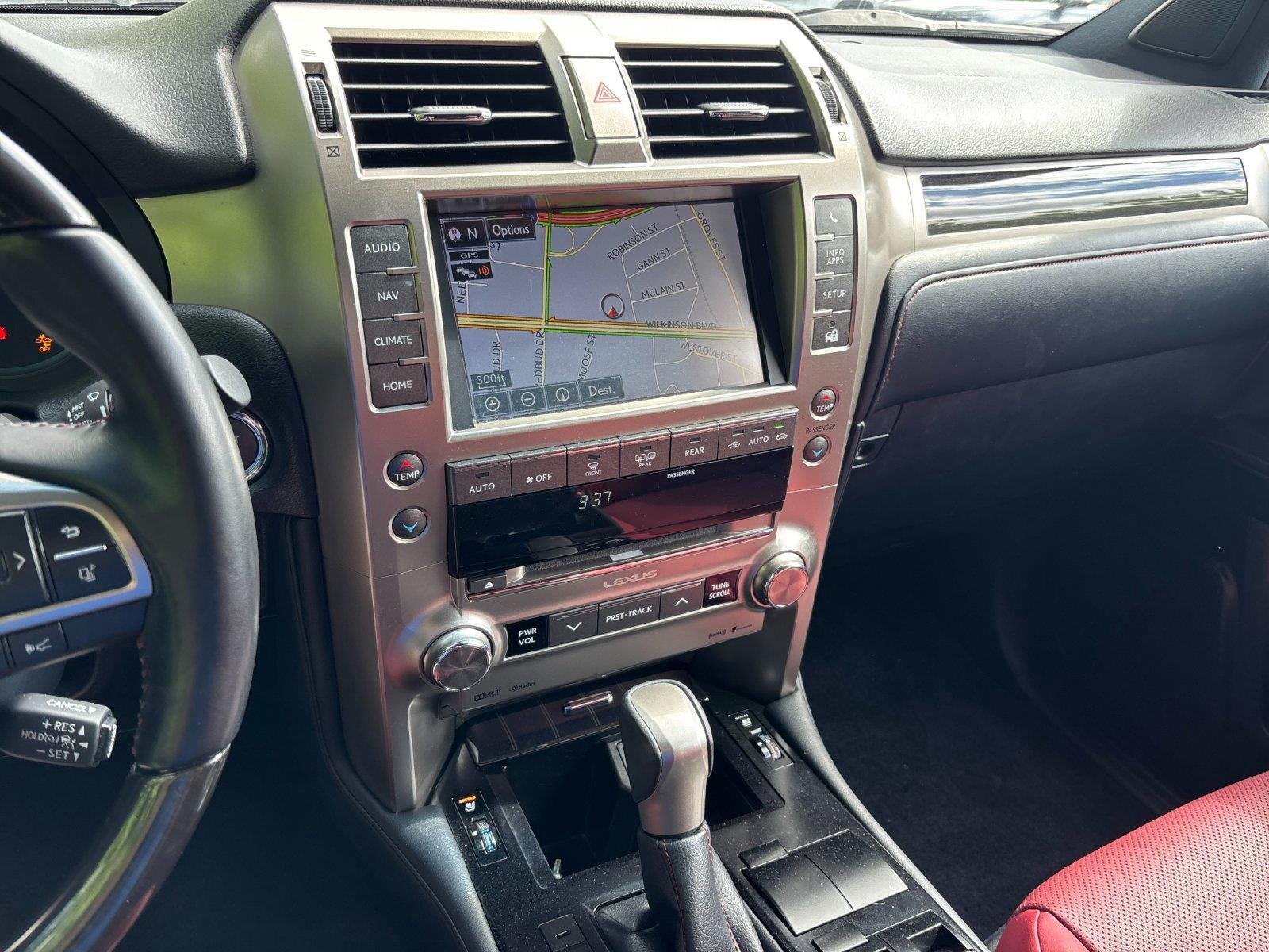 Used 2021 Atomic Silver Lexus GX 460 Premium image 29