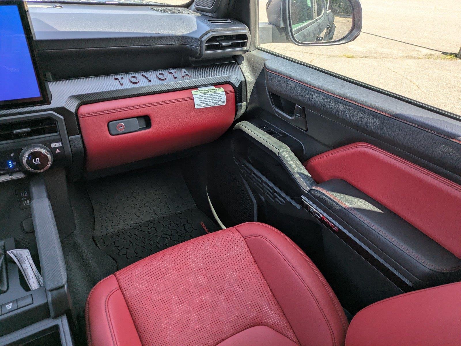 2026 Toyota Tacoma TRD Pro - Photo 17