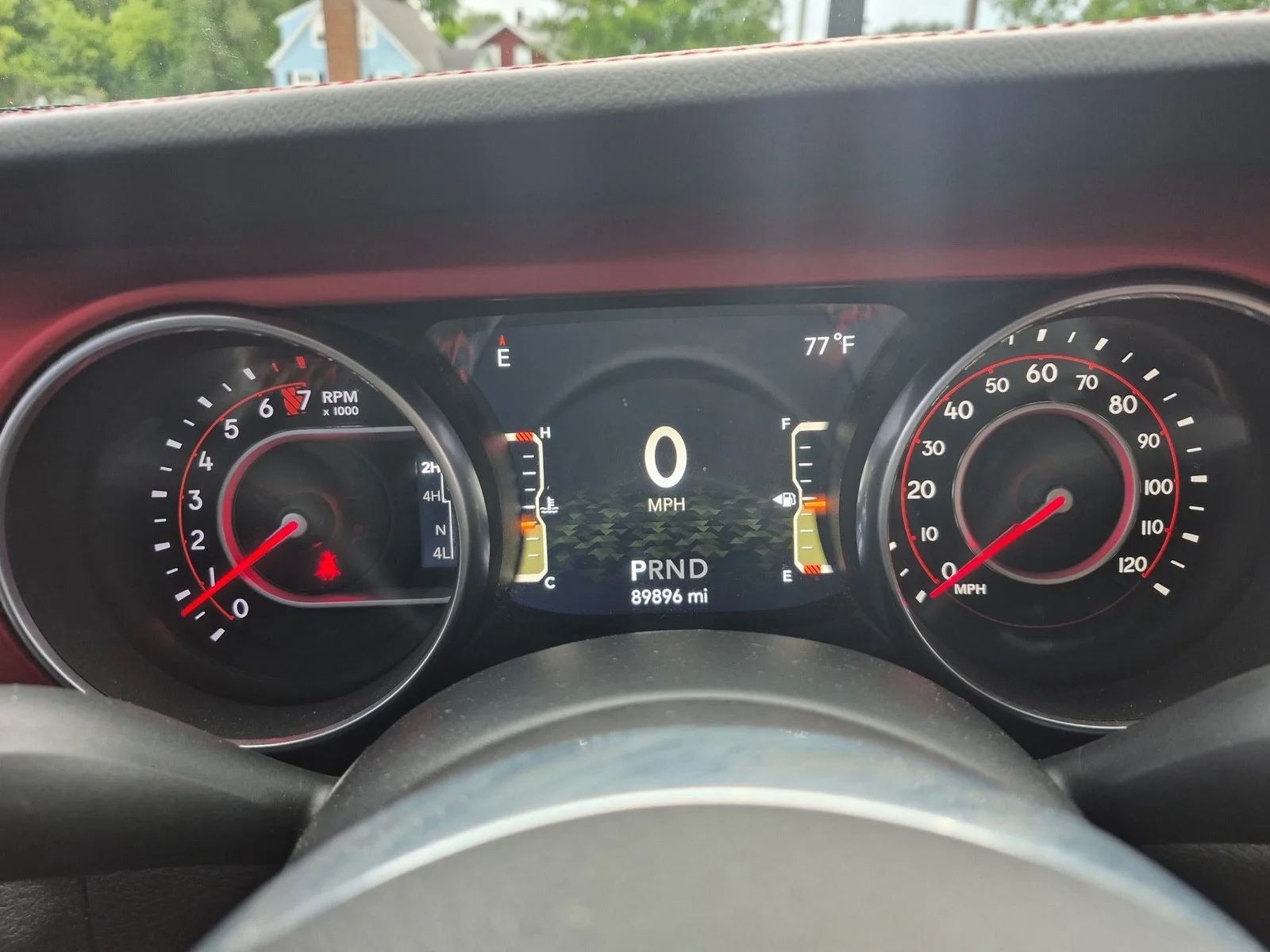 Used 2018  Jeep Rubicon image 2
