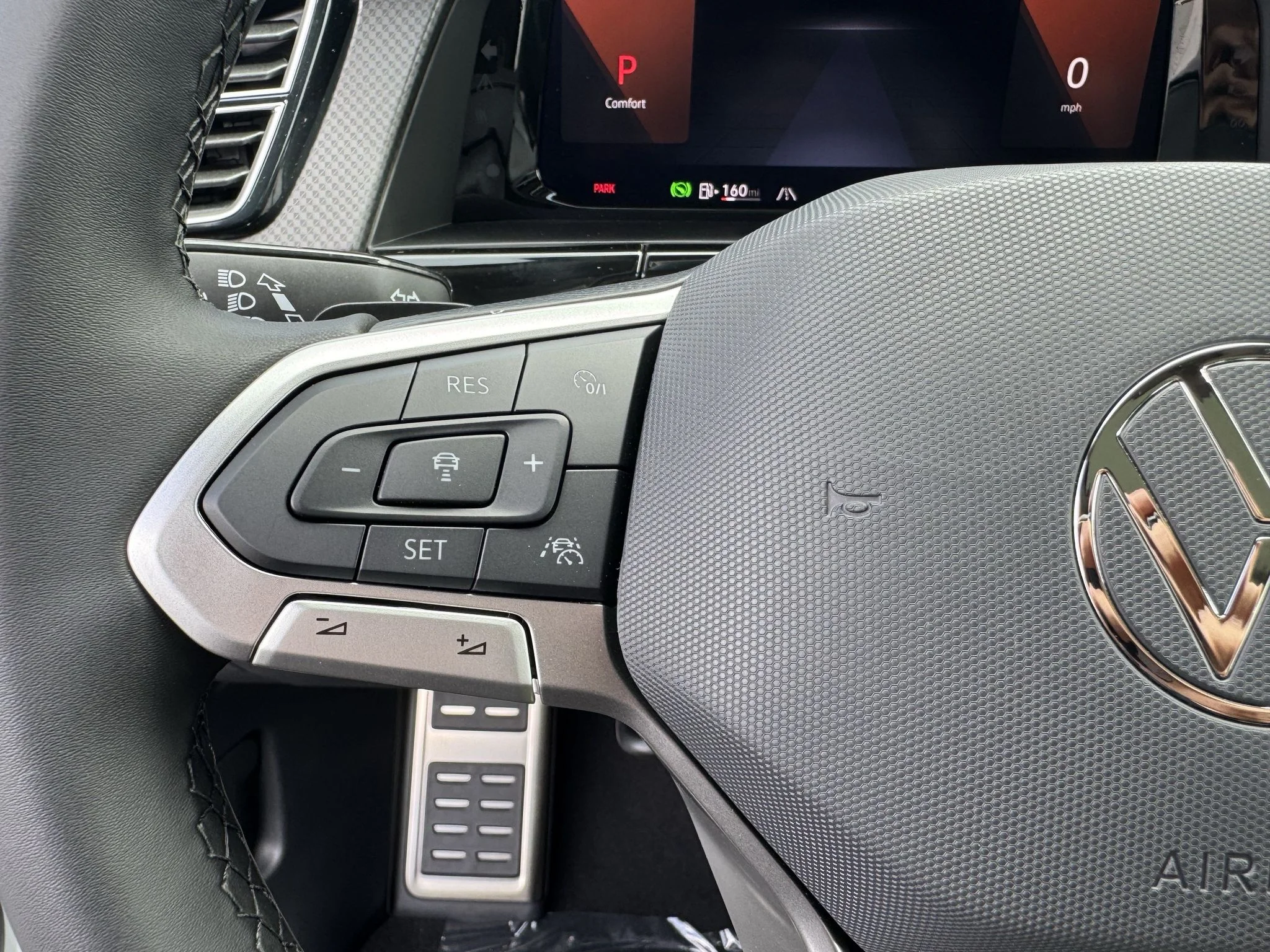 New 2026 Opal White Pearl Volkswagen 2.0T Peak Edition image 18