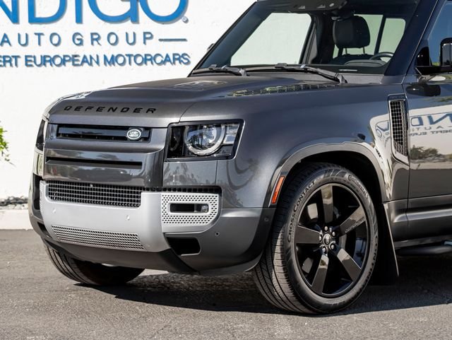 Certified Used 2023 Carpathian Gray Premium Metallic Land Rover SE image 2