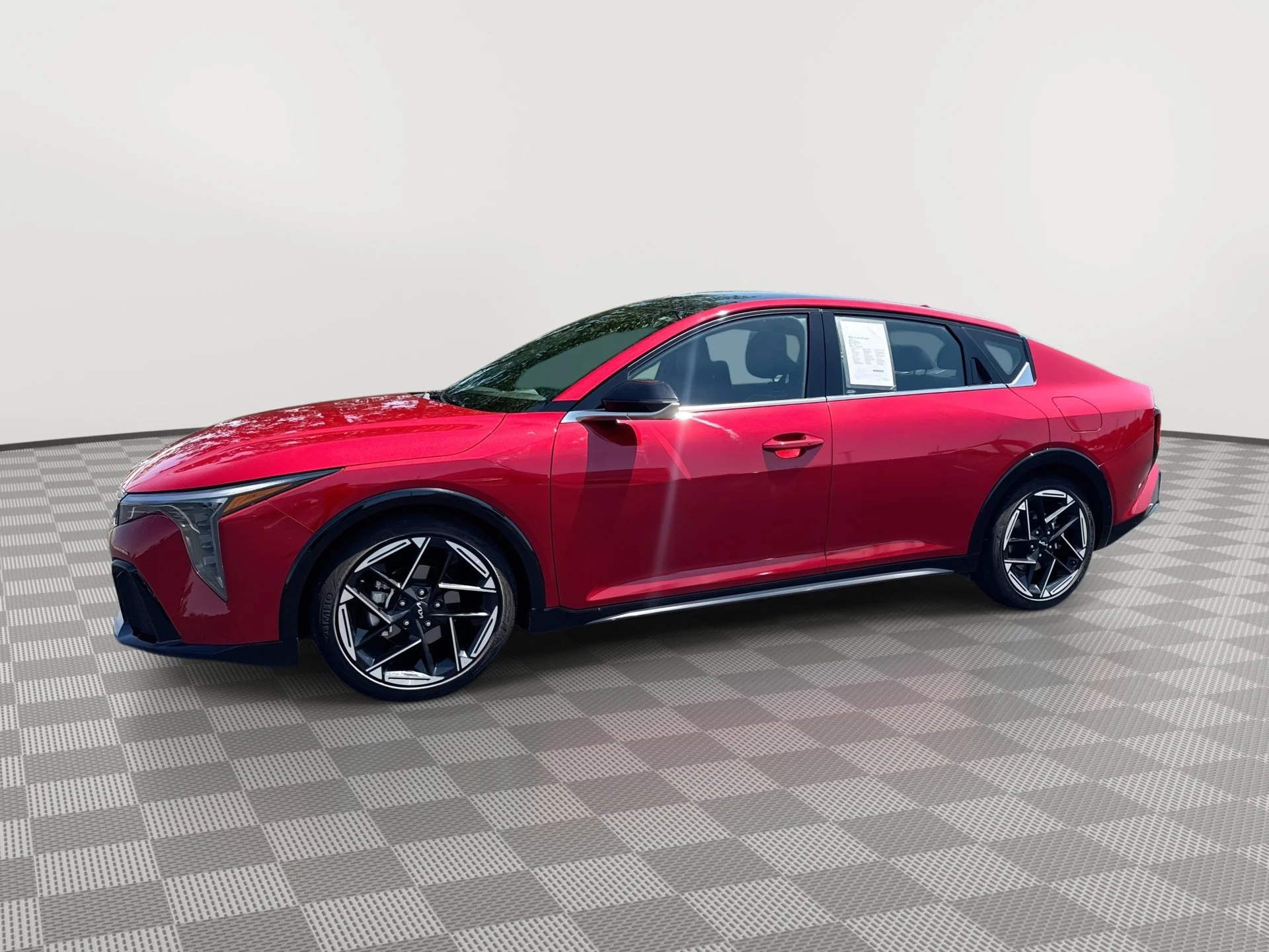 2025 Kia K4 GT-Line AT's photo