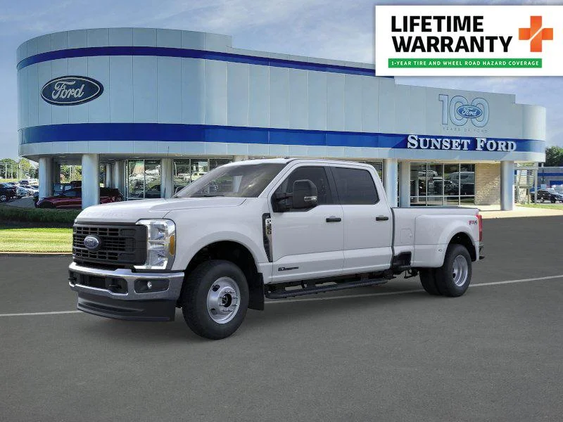 2026 Ford F-350 XL 4x4 Crew Cab 8' Box DRW's photo