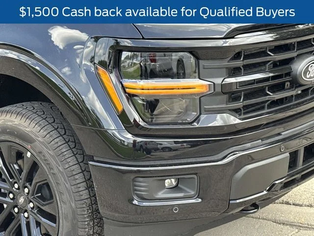 New 2026 Agate Black Metallic Ford XLT image 2