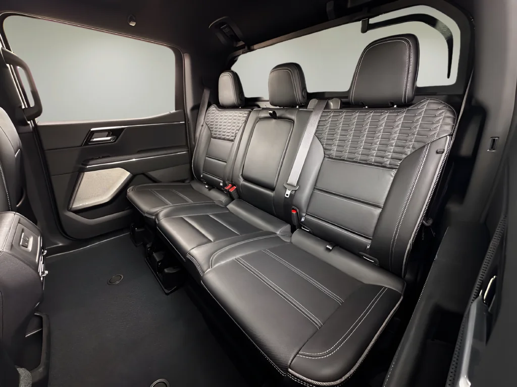 2025 GMC Sierra EV Denali - Photo 20