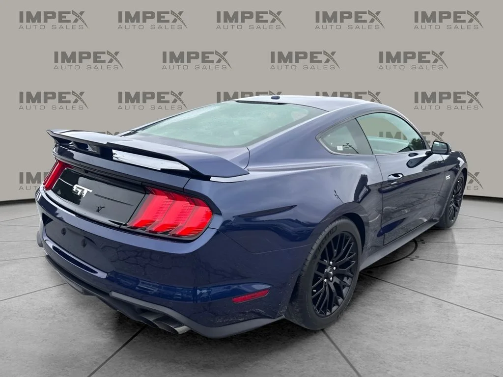 Used 2018 Blue Ford GT Premium image 3