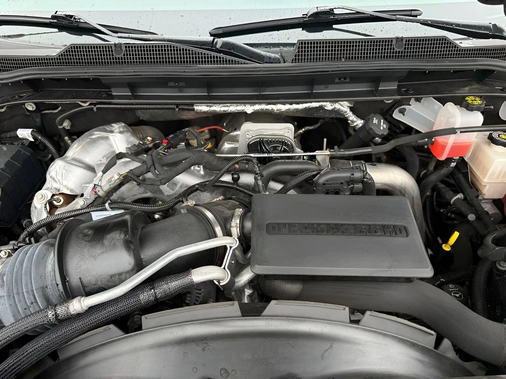 Used 2025 Black Chevrolet High Country image 16