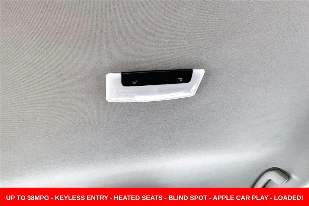 Used 2023 White Nissan SV image 11