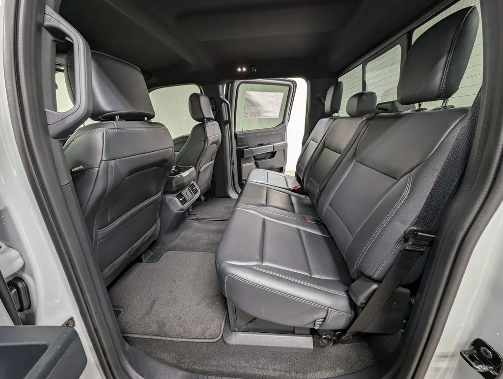 New 2026 Avalanche Ford XLT image 16