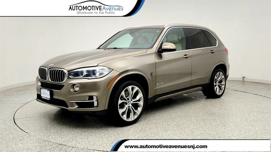 Used 2017 Atlas Cedar Metallic BMW sDrive35i SAV w/ Driving Assistance Plus & Premium Pkg image 1