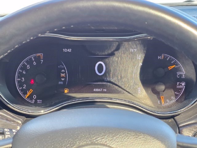 Certified Used 2021 Diamond Black Crystal Pearlcoat Jeep High Altitude image 24