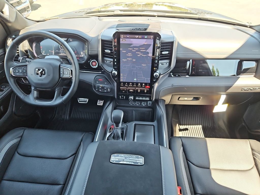 New 2026 Diamond Black Crystal Pearl-Coat Exterior Paint RAM RHO image 22