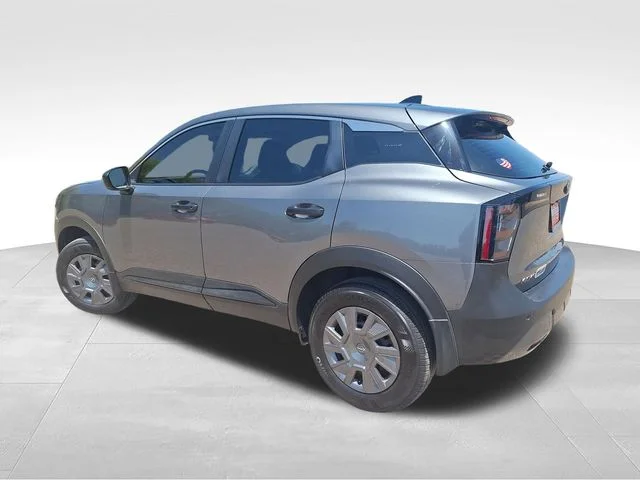 Used 2026 Gray Nissan S image 5