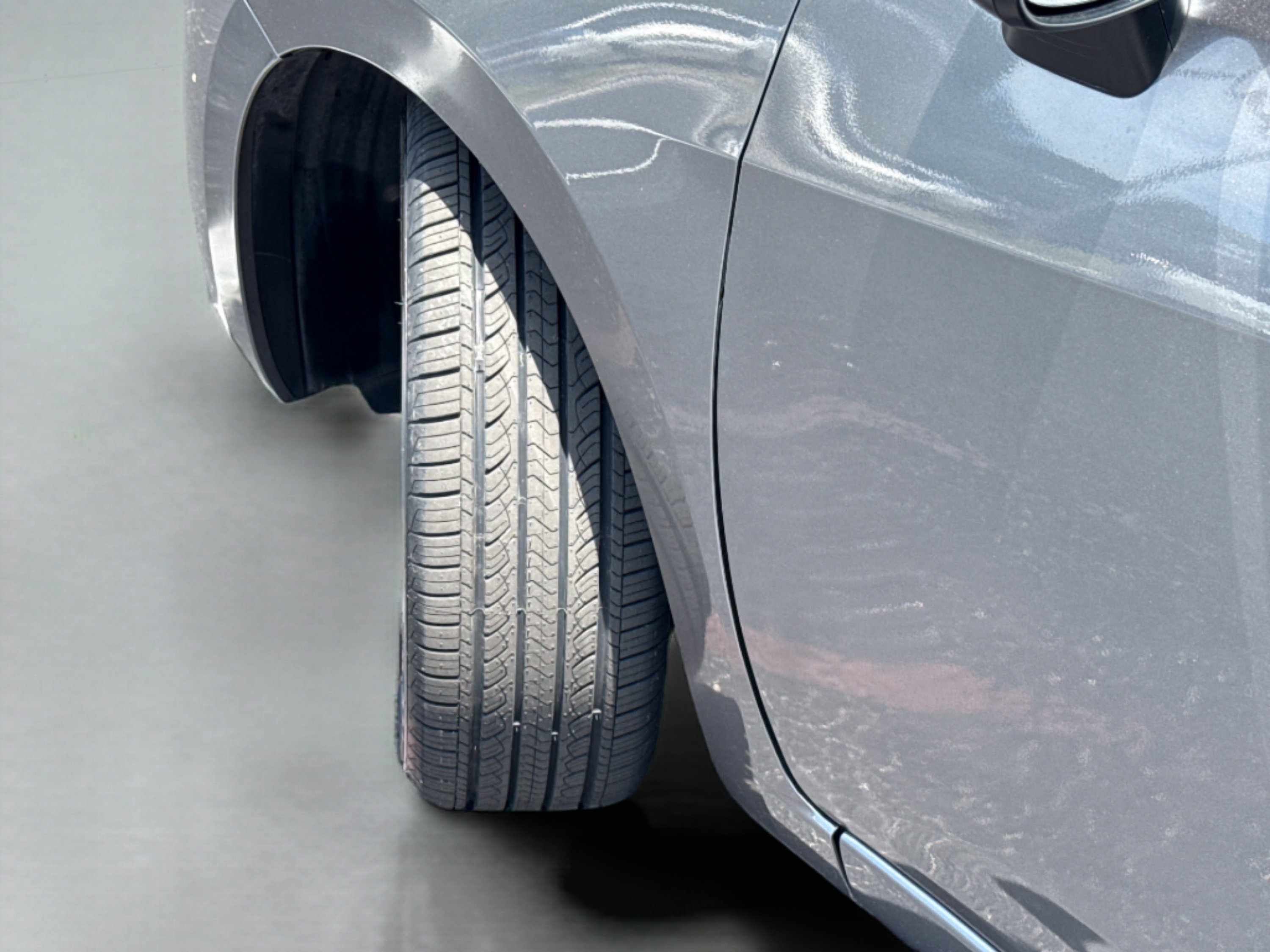 Used 2023 Gun Metallic Nissan SV image 40