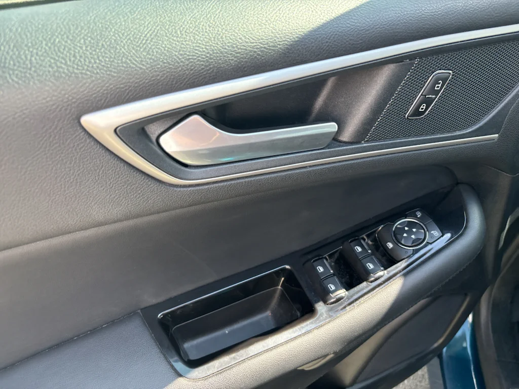 Used 2020 Dark Persian Green Metallic Ford SEL image 5