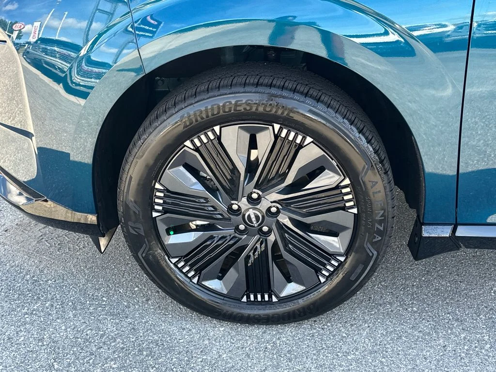 Used 2026 Blue Nissan Platinum image 11