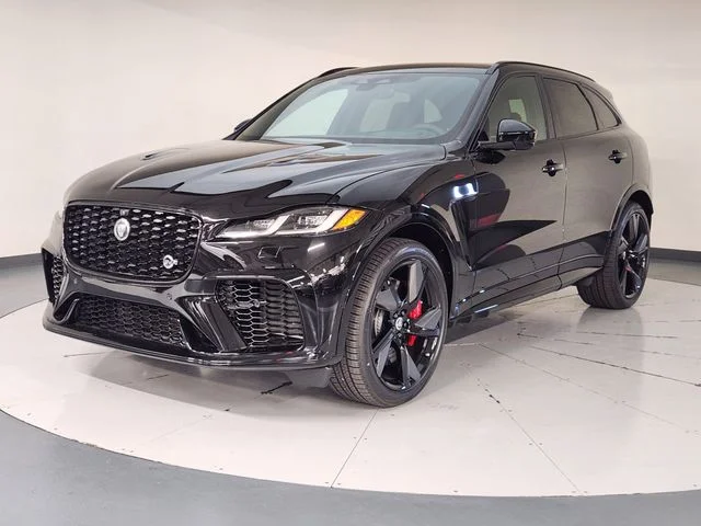 2026 Jaguar F-PACE SVR 575 Edition AWD's photo