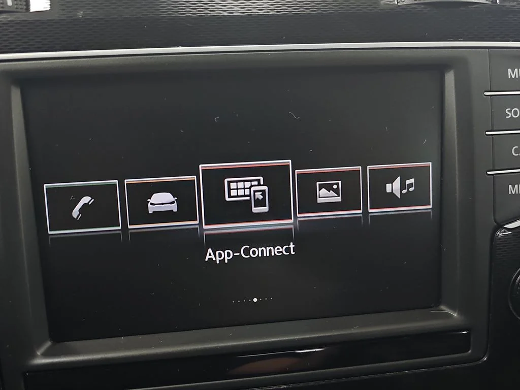 Used 2016 Silver Volkswagen S image 24